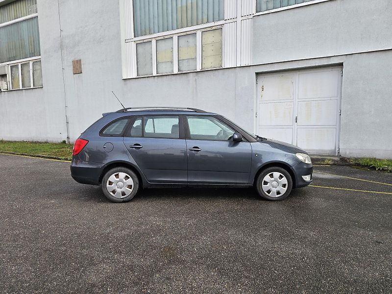 Škoda Fabia (2011) 2 1.6TDI - fotka 6 z 19