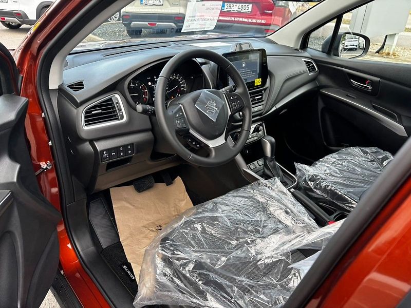 Suzuki S-Cross automat Premium - fotka 10 z 10