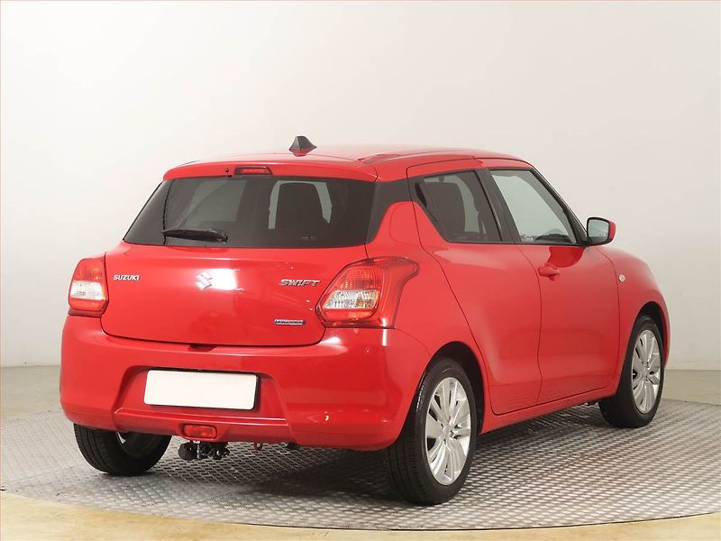Suzuki Swift (2020) 1.2 SHVS, Serv.kniha - fotka 5 z 18