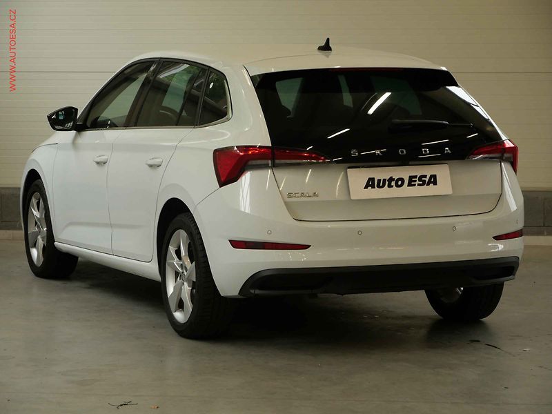 Škoda Scala (2019) 1.6 TDI, ČR, LED, park. - fotka 6 z 22