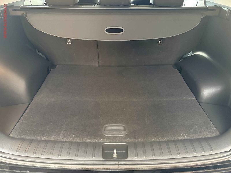 Hyundai Tucson (2018) 1.6CRDi, ČR, AC, TZ, navi - fotka 7 z 16