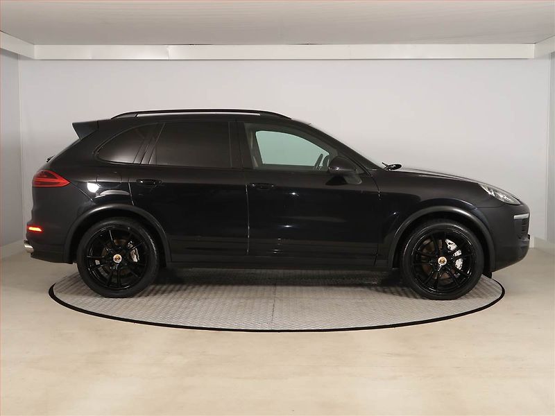 Porsche Cayenne (2016) S Diesel - fotka 6 z 24