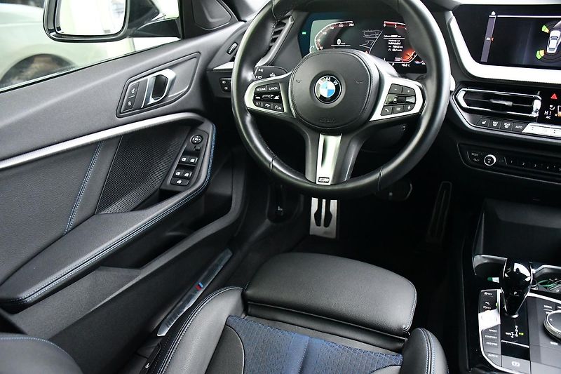 BMW Řada 2 218d M-SPORT 1M ČR ACC - fotka 6 z 45
