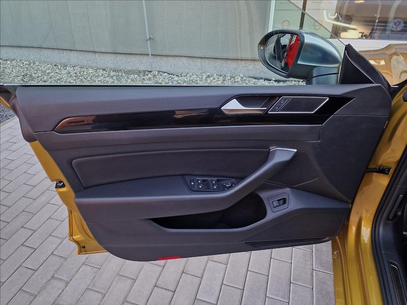 Volkswagen Arteon 2.0 TDI DSG Elegance,ČR,1.Maj - fotka 39 z 50