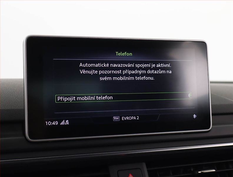 Audi A4 (2016) 2.0 TDI, 4X4, Automat, Navi - fotka 21 z 24