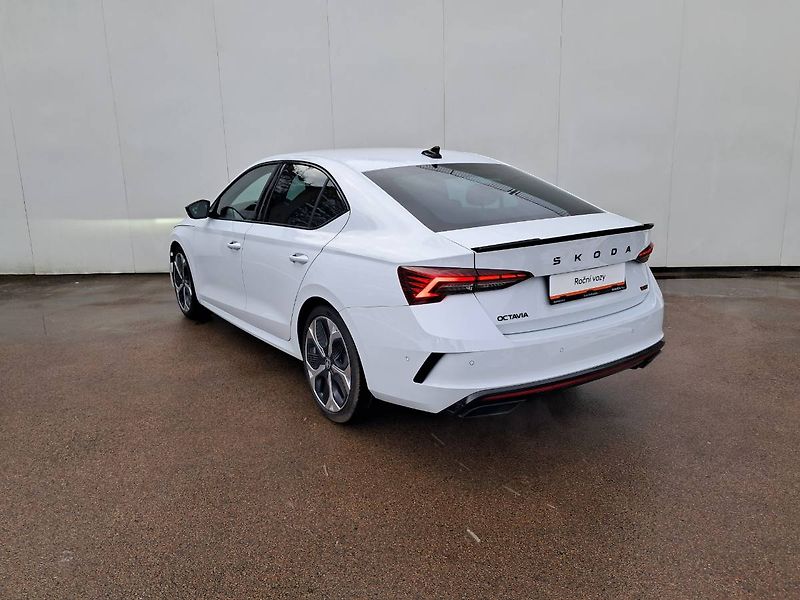 Škoda Octavia (2025) IV RS 2.0 TSI / 195 kW  DSG7 - fotka 28 z 31