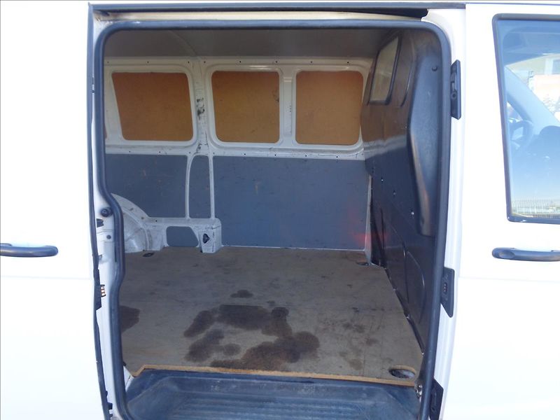 Volkswagen Transporter 2,0   long - fotka 15 z 16