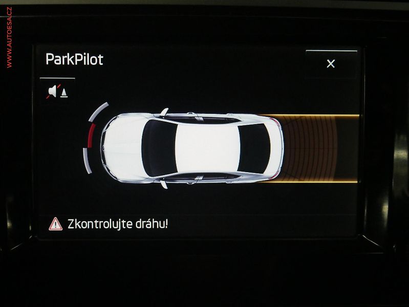 Škoda Octavia (2016) 1.4 TSi, ČR, Ambition - fotka 18 z 18