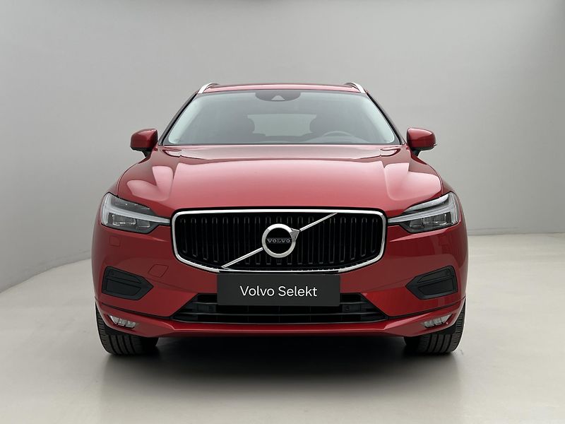 Volvo XC60 B4 MOMENTUM - fotka 14 z 46