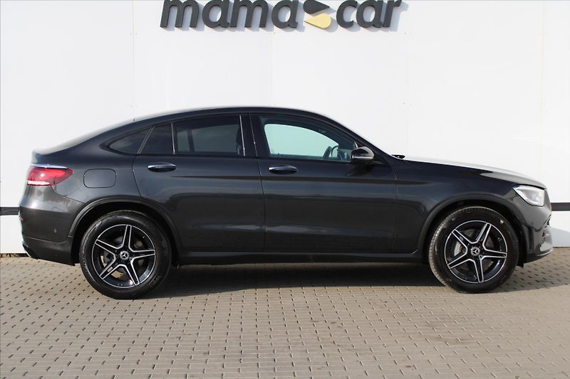 Mercedes-Benz GLC 300 4MATIC COUPE AMG 1.MAJ. ČR - fotka 8 z 32