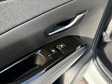 Hyundai Tucson 1,6 T-GDI PHEV 20 YEARS LUXURY - náhled 19