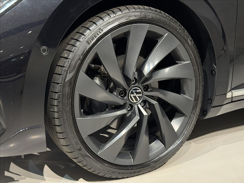 Volkswagen Arteon Shooting Brake 2,0 TDi  DSG R-Line IQ Light V - fotka 7 z 50