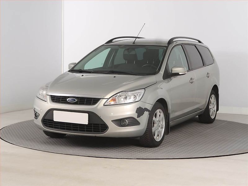 Ford Focus (2009) 1.6 16V, Serv.kniha, nová STK - fotka 2 z 15