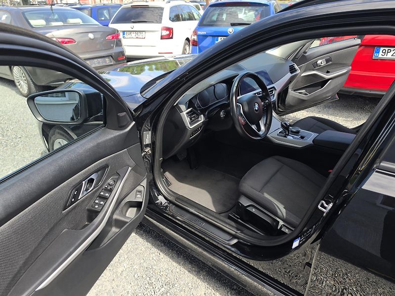 BMW Řada 3 320D Automat Kei TZ Led - fotka 14 z 28