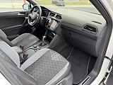 Volkswagen Tiguan Allspace R-Line 2,0 TDi/110kW 4x4 DSG  - náhled 73