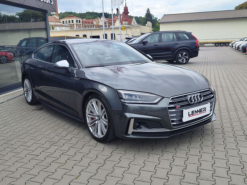 Audi S5 3.0 TFSI/260kW ČR 1.Majitel - fotka 3 z 37