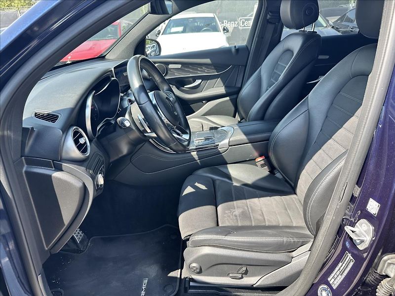Mercedes-Benz GLC 400d 4MATIC kupé AMG linie - fotka 9 z 12