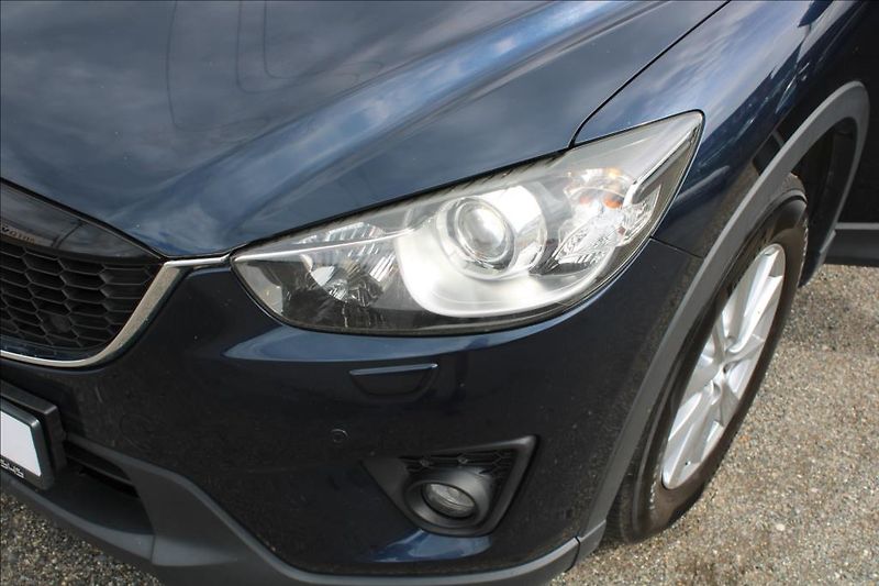 Mazda CX-5 2,2 D Skyactiv  NAVI,XENONY,ČR - fotka 23 z 31