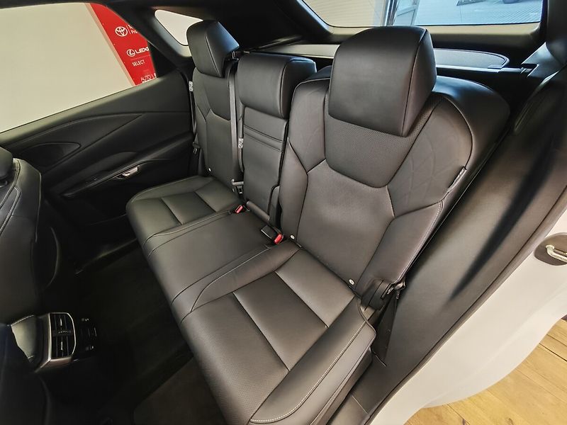 Lexus RX 350h 350h F SPORT Design Plus - fotka 23 z 48