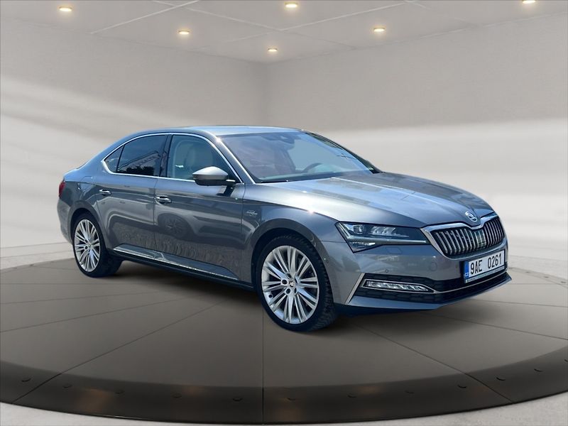 Škoda Superb 2,0 TSI 206 L&K DSG - fotka 1 z 9