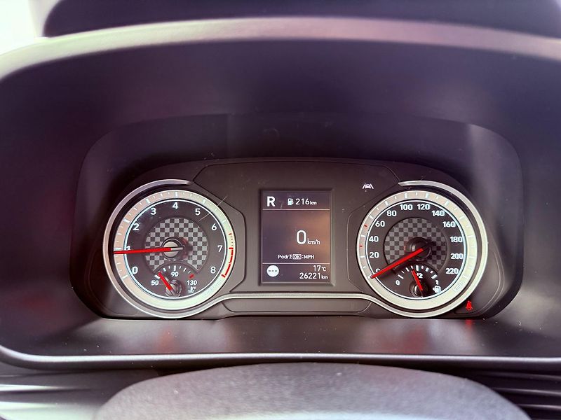 Hyundai Bayon 1.0 T-GDi Comfort Aut., ČR - fotka 17 z 24