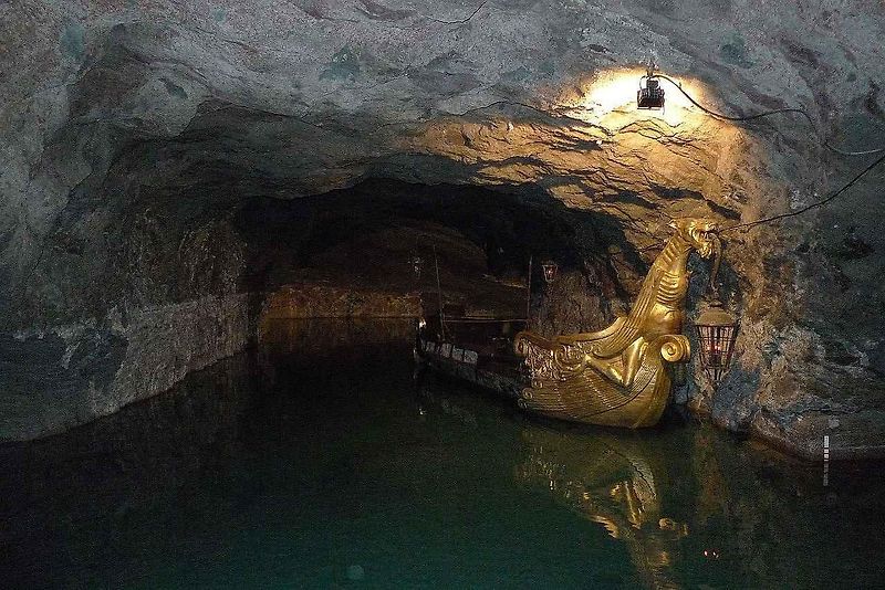 V těchto prostorách se kdysi vyráběly součástky do vojenských letadel.