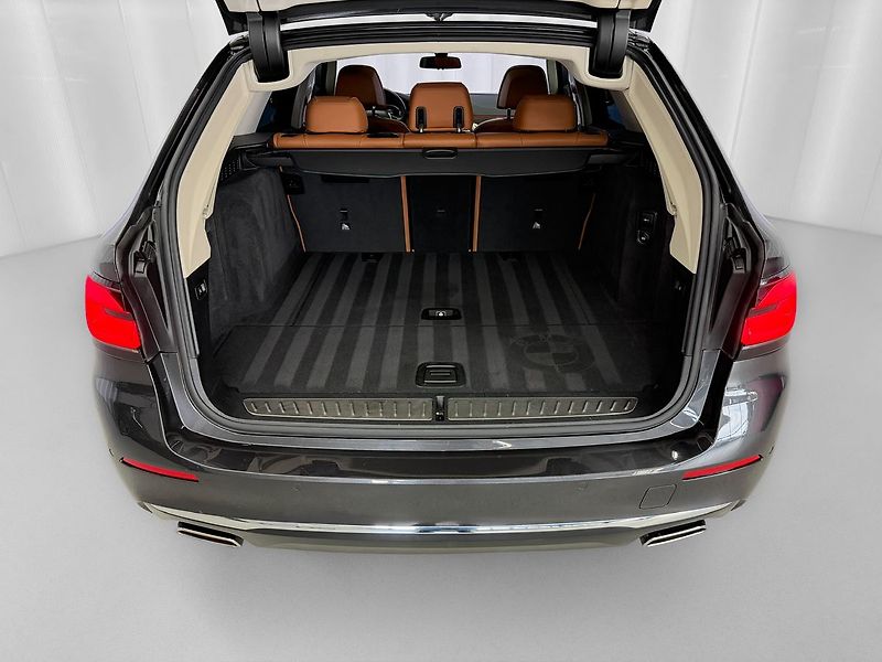 BMW Řada 5 540i xDrive LUXURY LINE, PANOR - fotka 30 z 30