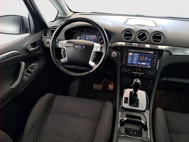 Ford Galaxy (2013) 2.0 TDCi, Automat, 7 míst - fotka 7 z 18