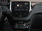 Peugeot 2008 (2018) 1.2 PureTech, Automat - náhled 12