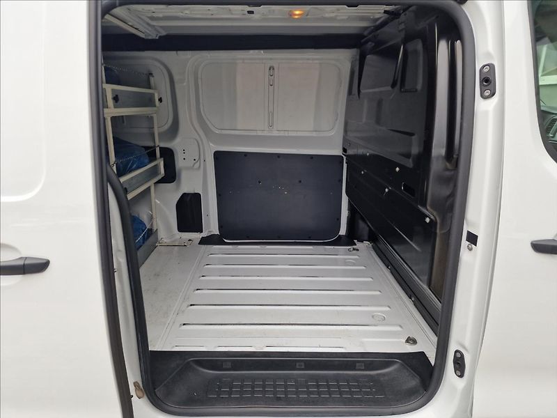 Opel Vivaro 1.5 CDTI 88kW,původ ČR,1.Maj. - fotka 17 z 50