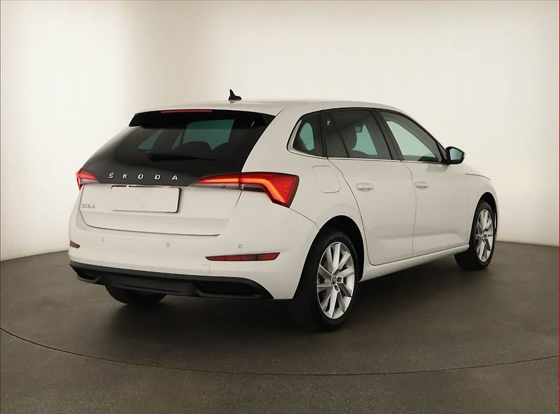 Škoda Scala (2020) 1.0 TSI, Tempomat - fotka 5 z 13