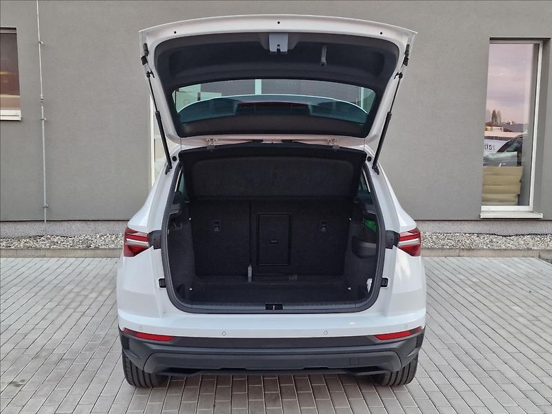Škoda Karoq 2.0 TDI Style DSG,ČR,1.Maj - fotka 41 z 50