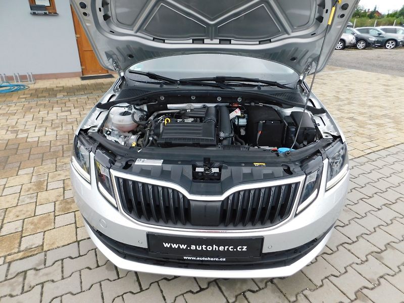 Škoda Octavia (2017) III KOMBI 1.4 TSI AUTOMAT - fotka 26 z 39