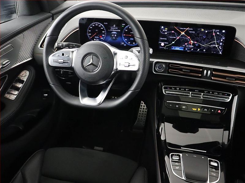 Mercedes-Benz EQC (2022) 400 4MATIC, SoH 98% - fotka 7 z 27