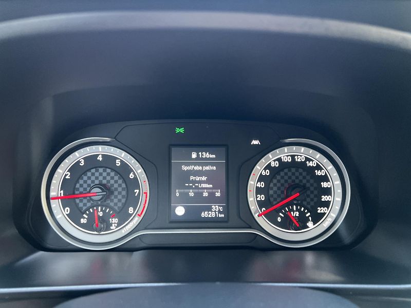Hyundai Bayon 1.2i Comfor 1.Maj ČR DPH Klima - fotka 17 z 40