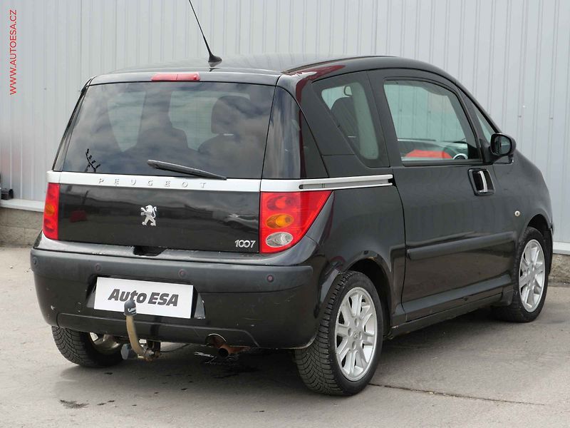 Peugeot 1007 (2006) 1.4HDi, ČR, AC, TZ, navi - fotka 4 z 17