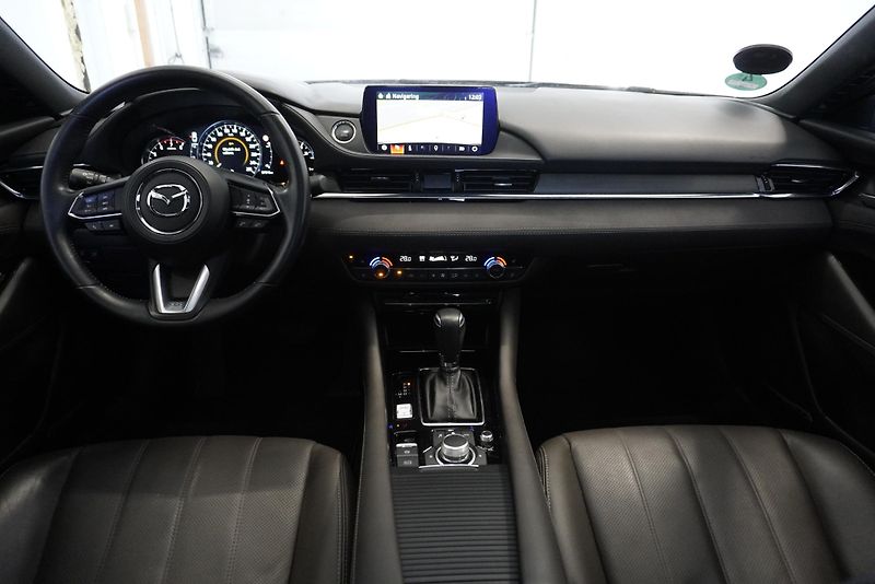 Mazda 6 (2019) 2,5 SKYACTIV-G PREMIUM AUT. - fotka 23 z 32