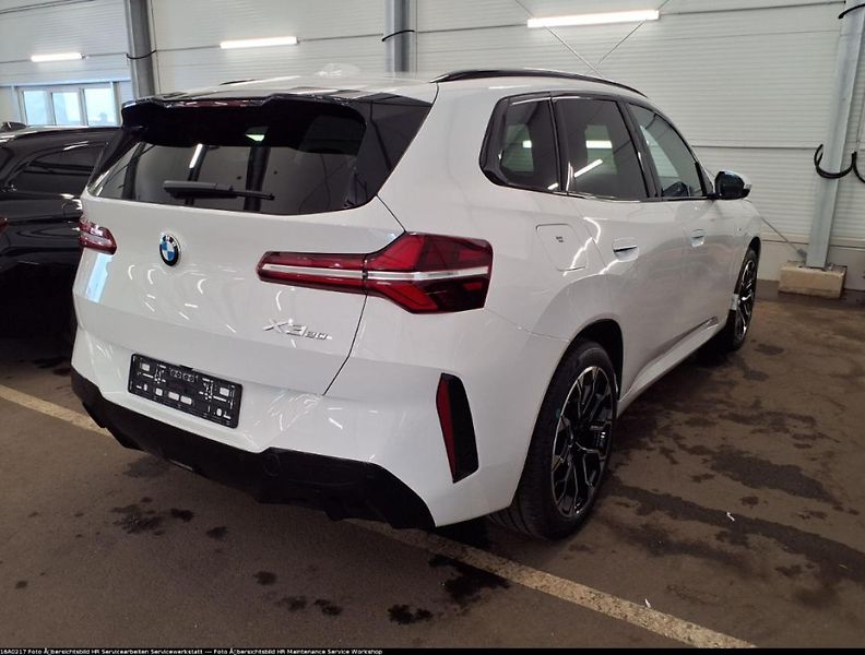 BMW X3 20 xDrive - fotka 6 z 10