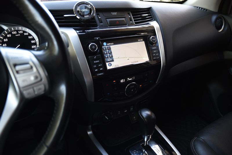 Nissan Navara 2.3dCi 140 kW 4X4,EDITION AT32 - fotka 21 z 50