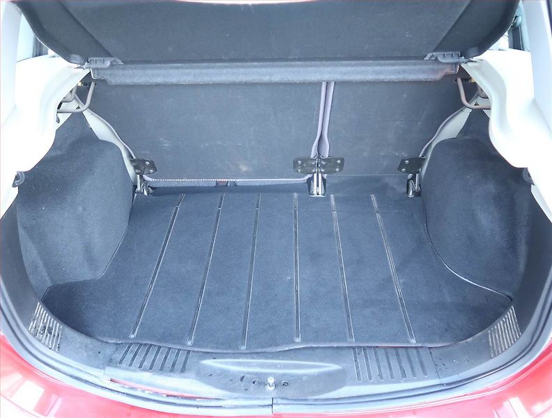 Ford Fusion (2009) 1.4, Eko.zaplacen, nová STK - fotka 13 z 13