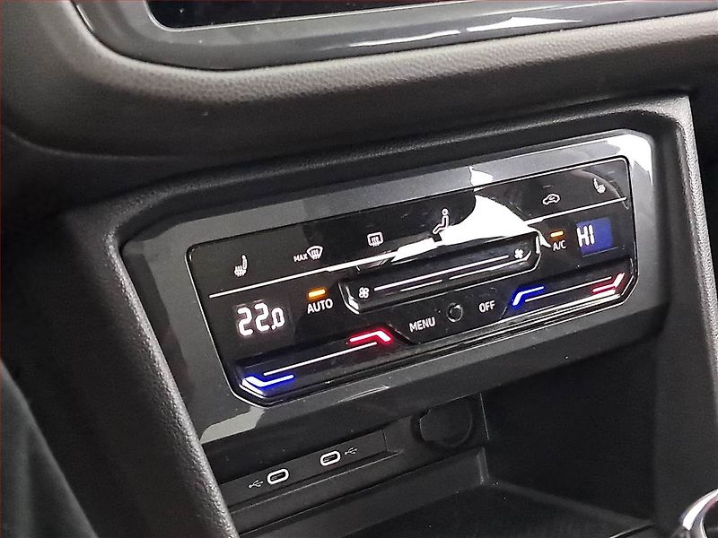 Volkswagen Tiguan Allspace (2023) Life 1.5 TSI - fotka 16 z 22