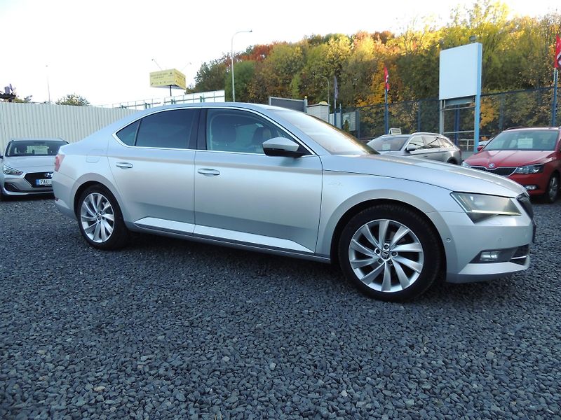 Škoda Superb (2017) 2.0TDi,140kw,L&K,ČR - fotka 3 z 66