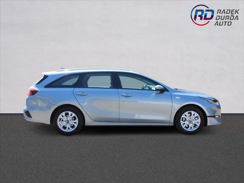 Kia Ceed 1,5 T-GDI  ČR,1MAJ,SPIN,ZÁRUKA - fotka 4 z 30