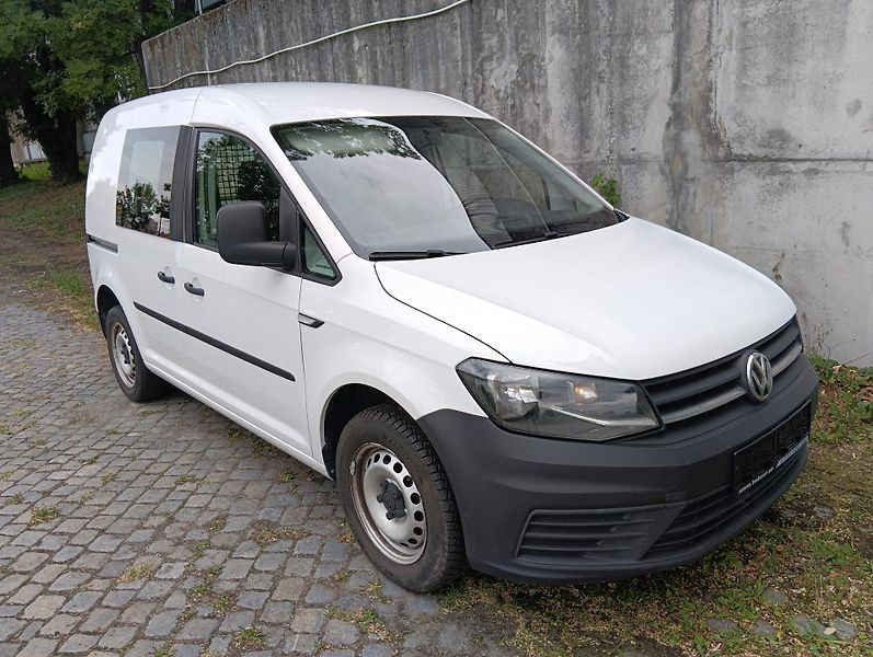 Volkswagen Caddy (2018) 2.0 TDI / 75kW, AC, DPH - fotka 3 z 34