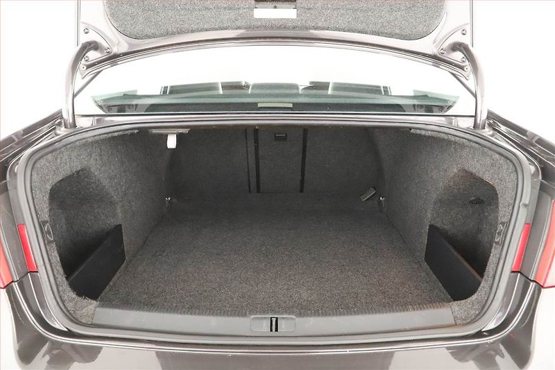 Volkswagen Passat (2005) 2.0 FSI, Automat, nová STK - fotka 11 z 15