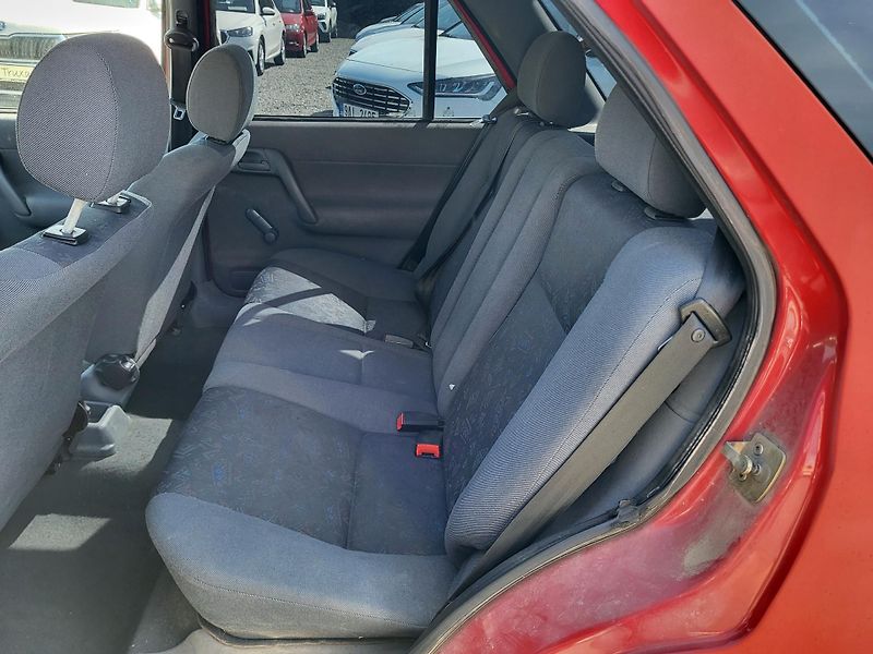 Škoda Felicia Combi LX 1.6 MPI 55kW - fotka 8 z 28