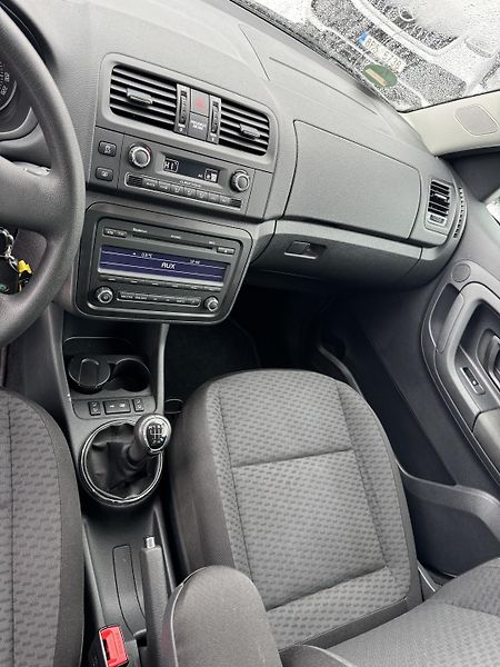 Škoda Roomster (2010) 1.2 51KW 1.MAJITEL 85000KM! - fotka 14 z 36