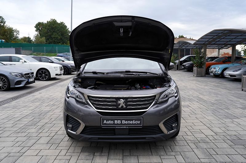 Peugeot 5008 1.6 HDI automat/88KW/7MÍST/ČR - fotka 9 z 44