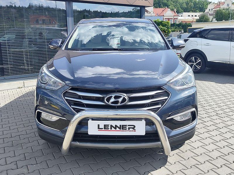 Hyundai Santa Fe 2.4 GDi/138kW Confidence 4x4 - fotka 2 z 31