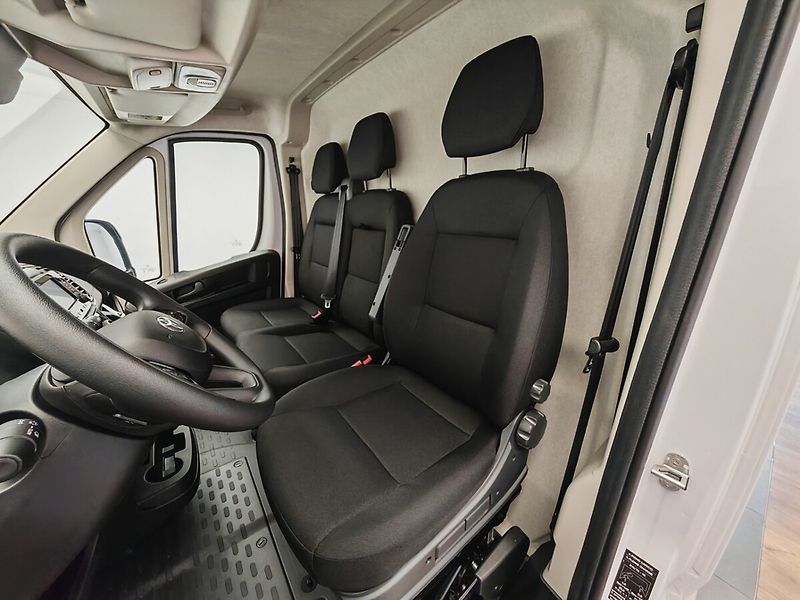 Toyota Proace Max 2.2 Diesel 140 - 4x2 - 6 MT Pa - fotka 15 z 26